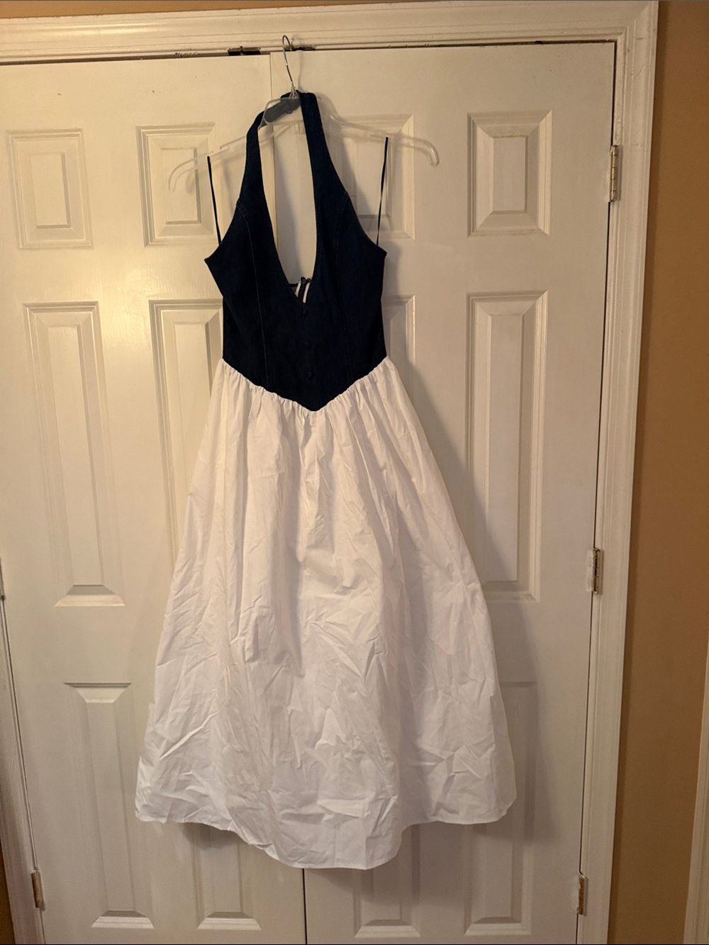 vestique Black Halter Bodice White Maxi Skirt Dress